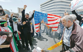 מחאה בטהרן נגד ארה"ב (צילום: AFP)