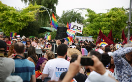 מצעד הגאווה בירושלים (צילום: אסתי דזיובוב/TPS)