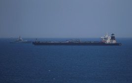 מכלית הנפט 'גרייס 1' (צילום: REUTERS/Jon Nazca)