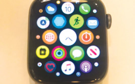 Apple Watch 4 (צילום: פלאפון)