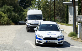 משטרת קפריסין (צילום: AFP)