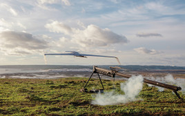 אורביטר, אירונאוטיקס