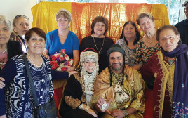 מסיבת חינה במרכז לאוכלוסיה הבוגרת