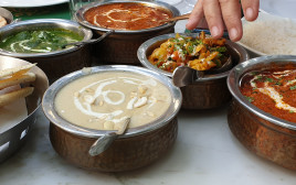 אוכל ואלכוהול בהודו (צילום: מירה איתן)