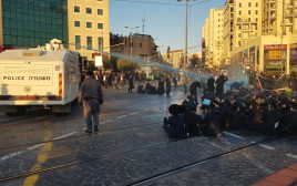 הפגנות הפלג הירושלמי (צילום: דוברות המשטרה)