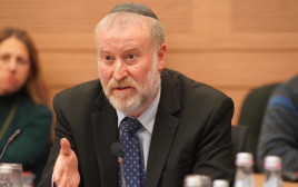 היועמ"ש אביחי מנדלבליט