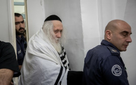 הרב ברלנד בבית המשפט