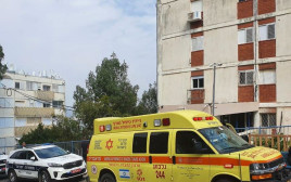 הבניין בעפולה בו נמצאו אם ובתה ללא רוח חיים