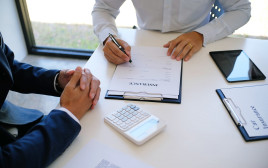 הלוואה (אילוסטרציה)