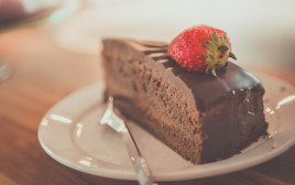 ארבע עוגות שוקולד (צילום: www.pixabay.com)