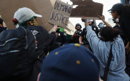 המהומות בארה"ב (צילום: PATRICK T. FALLON/רויטרס)