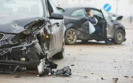 תאונת דרכים (צילום: שאטרסטוק)