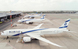 מטוסי אל על בנתב"ג