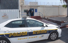 ניידת משטרה, אילוסטרציה (למקום המצולם אין קשר לנאמר בכתבה)