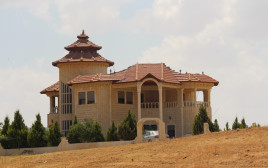 בית במועצה האזורית אבו בסמה (צילום: תנועת רגבים)