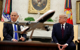טראמפ ונתניהו בבית הלבן (צילום: REUTERS/Tom Brenner)