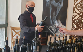 יקב ברקן - טעימת מתיישנים - איש הענבים 