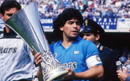 דייגו מראדונה