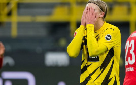 ארלינג הולאנד מתוסכל (צילום: Alexandre Simoes/Borussia Dortmund via Getty Image)