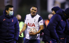 קרלוס ויניסיוס (צילום: Tottenham Hotspur FC via Getty Images)