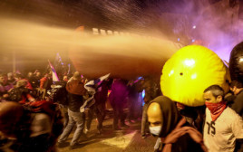 שימוש במכת"זית בהפגנה נגד נתניהו בירושלים