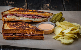 החיים קצרים- אז יאללה תנו ביס- סטריט שף