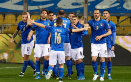 שחקני נבחרת איטליה חוגגים (צילום: Quality Sport Images / Contributor)