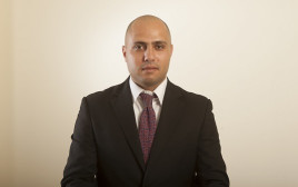 עורך הדין מוחמד ביאדסה (צילום: משרד עו"ד מוחמד ביאדסה)