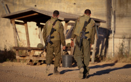 חיילים בגבול לבנון, ארכיון (למצולמים אין קשר לנאמר בכתבה) (צילום: דוד כהן, פלאש 90)