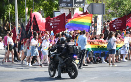 מצעד הגאווה בירושלים 2021 (צילום: דוברות המשטרה)