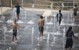 ילדים בחופש הגדול בירושלים (צילום: הדס פרוש, פלאש 90)