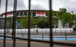 האצטדיון הלאומי בטוקיו (צילום: PHILIP FONG/AFP via Getty Images)