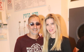 שמעון בוסקילה ובת הזוג (צילום: ניר פקין, באדיבות וואלה!)