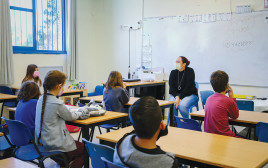 בתי ספר בקורונה