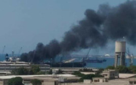 פיצוץ בספינה בסוריה (צילום: רשתות ערביות)