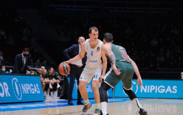 קווין פאנגוס (צילום: Sergey Grachev/Euroleague Basketball via Getty Ima)
