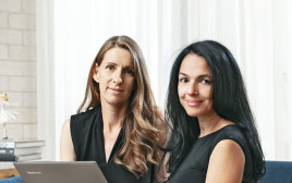 אלינה קולטון, מיכל גונן ארקדיה