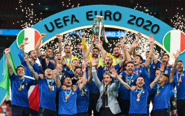 נבחרת איטליה חוגגת זכייה באליפות אירופה, יורו 2020 (צילום: רויטרס)