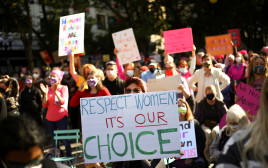 מחאה נגד האיסור על הפלות בטקסס (צילום: רויטרס)