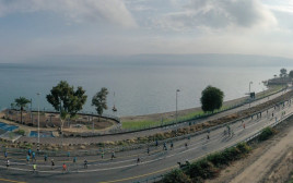 מרתון טבריה (צילום: רונן טופלברג)