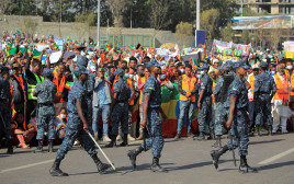 מפגן תמיכה בחיילי אתיופיה בעקבות המלחמה מול תיגראי (צילום: REUTERS/Tiksa Negeri)