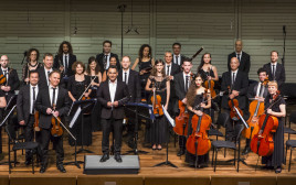 התזמורת הסימפונית הירושלמית (צילום: כפיר בולוטין)