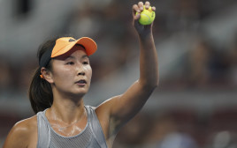 הטניסאית הסינית פנג שוואי (צילום: GettyImages, Fred Lee)