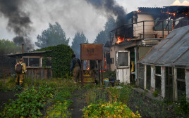 בית נשרף, אילוסטרציה (צילום: רויטרס)
