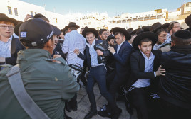 עימותים בכותל (צילום: gettyimages)