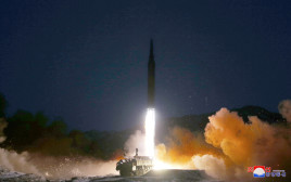 קוריאה הצפונית ביצעה ניסוי בטיל בליסטי (צילום: KCNA via REUTERS)