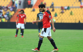 מוחמד סלאח, כדורגלן נבחרת מצרים (צילום: GettyImages, DANIEL BELOUMOU OLOMO)
