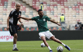 ריאד מחרז שחקן נבחרת אלג'יריה (צילום: רויטרס)