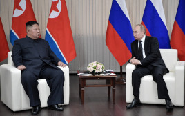 ולדימיר פוטין וקים ג'ונג-און (צילום: Sputnik/Alexei Nikolsky/Kremlin via REUTERS)