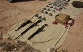 כלי הנשק שנתפסו (צילום: דוברות המשטרה)